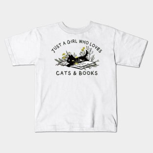 Just a girl who loves cats and books Kids T-Shirt